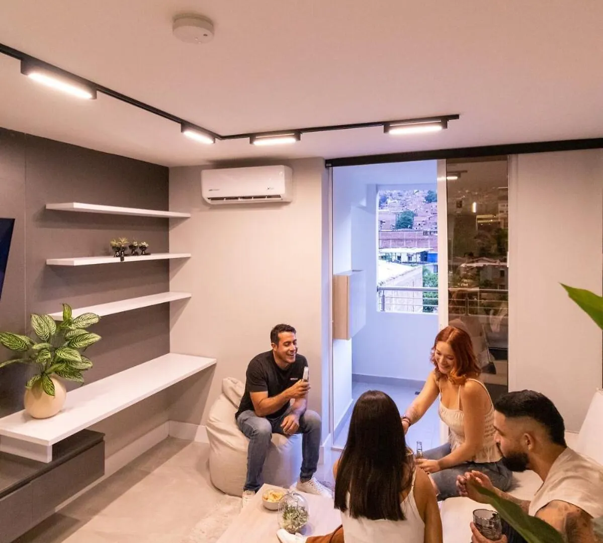 Luxury Penthouse With Jacuzzi And Ac, North Medellin Apartment 0*,  Colombia