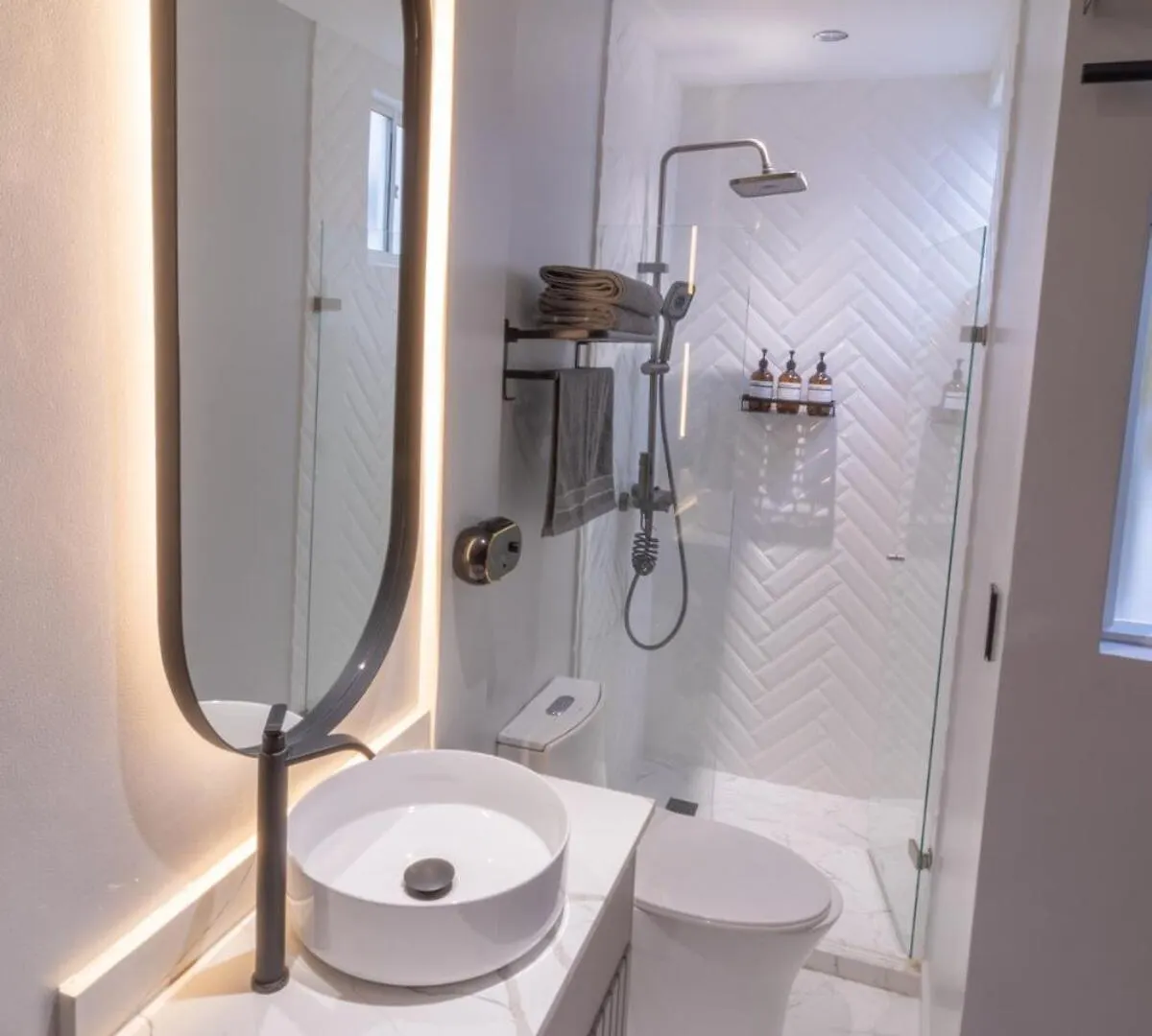 Apartamento Luxury Penthouse With Jacuzzi And Ac, North Medellín